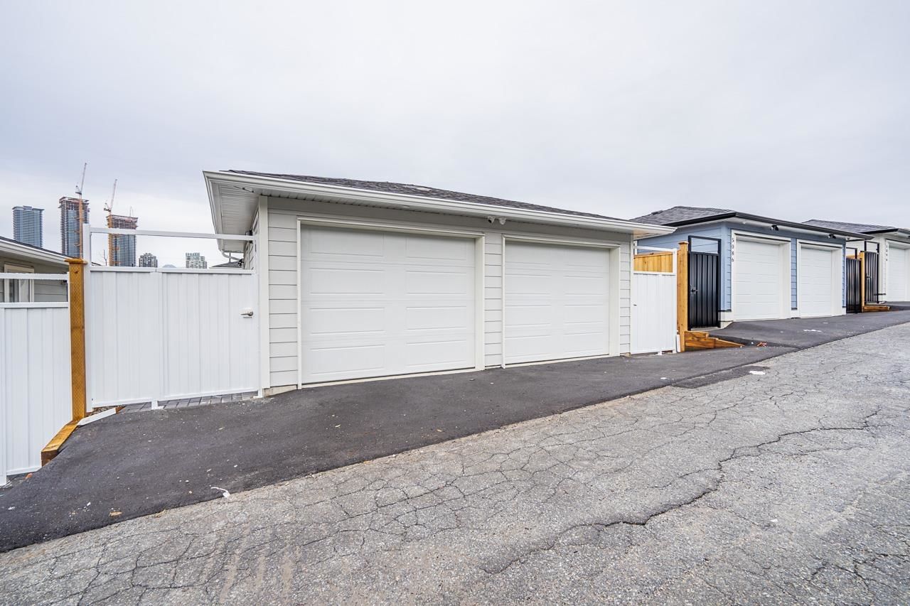 Listing Image 27