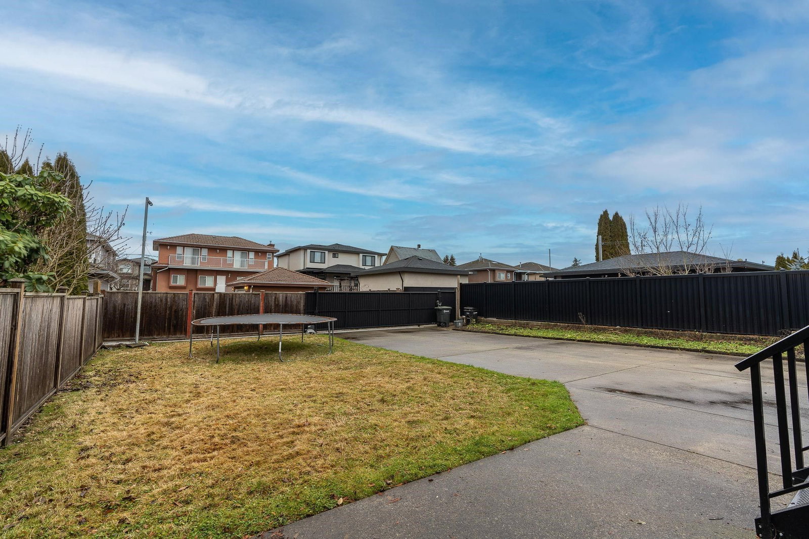 Listing Image 21