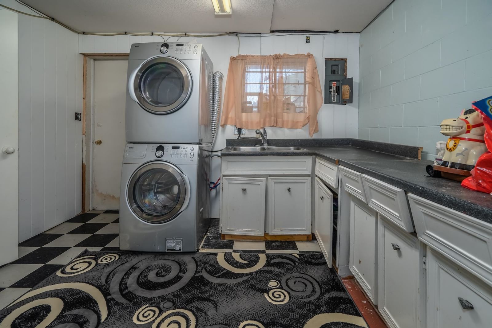 Listing Image 23