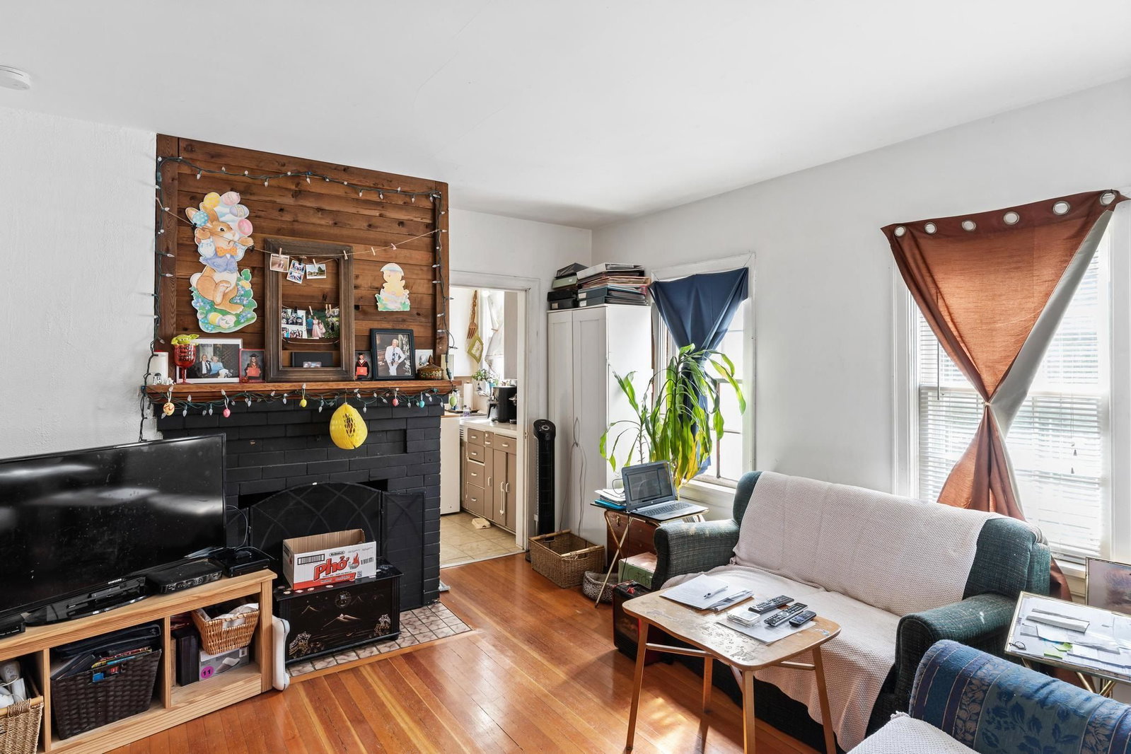 Listing Image 12