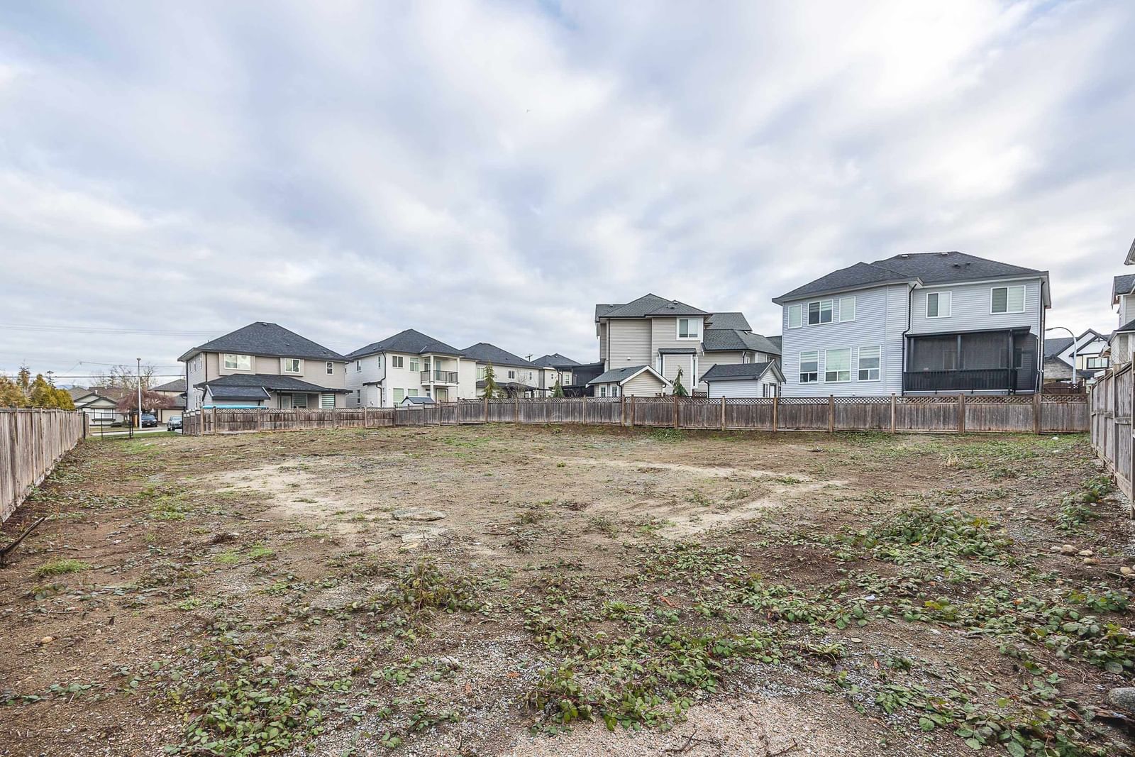 Listing Image 18
