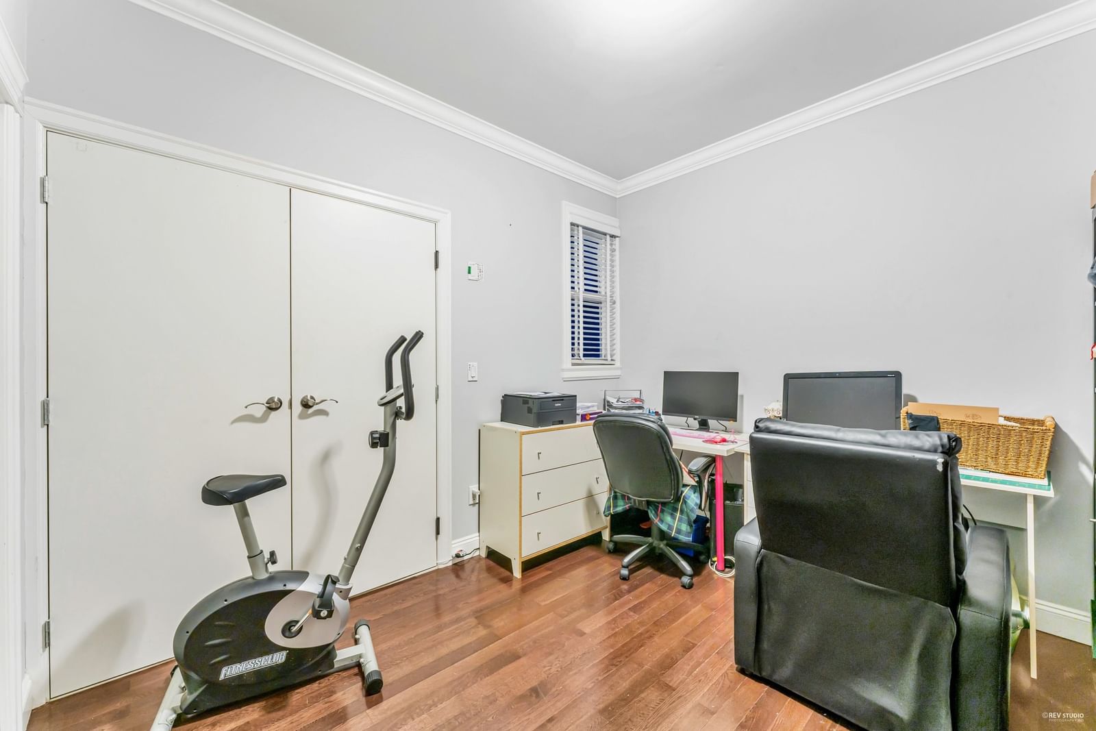 Listing Image 17