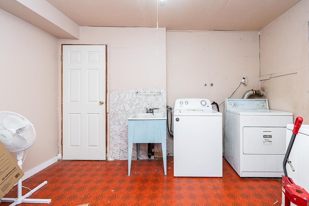 Listing Image 19