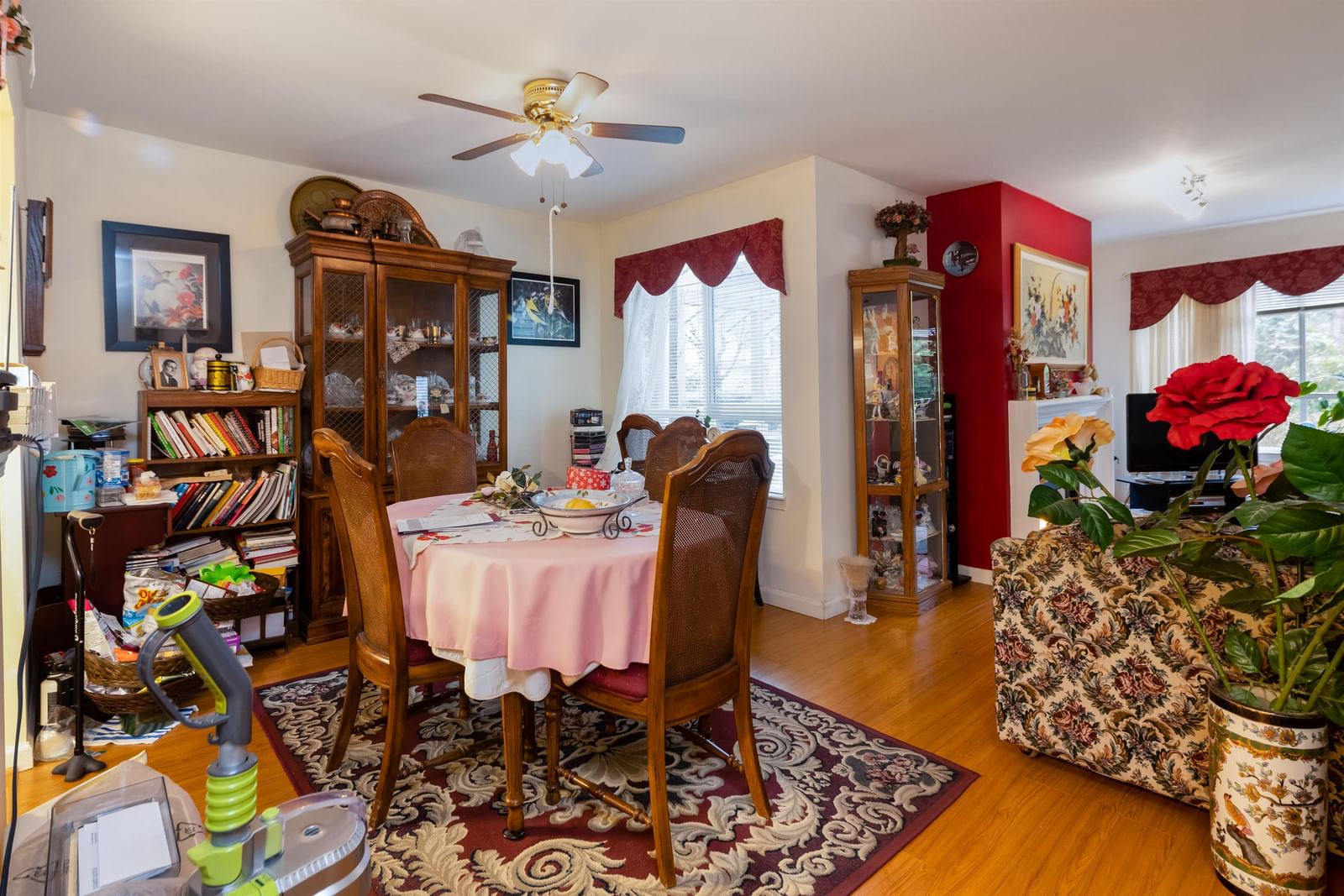 Listing Image 13