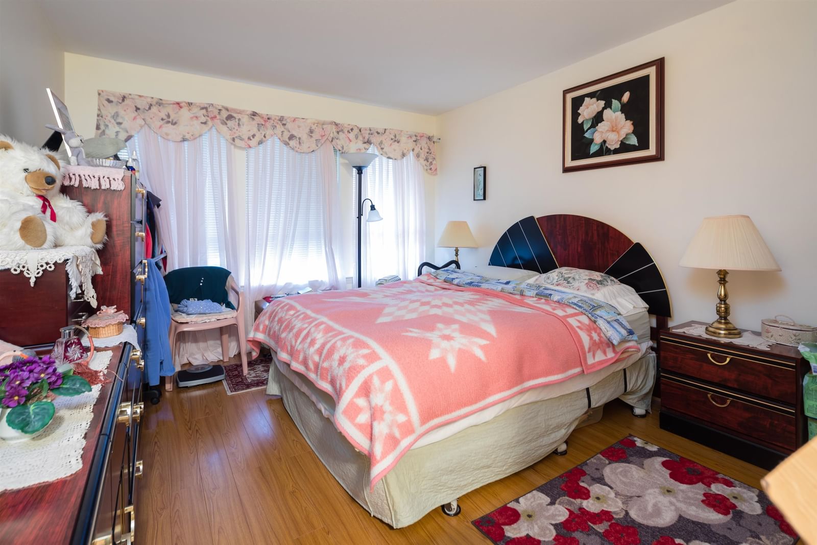 Listing Image 15