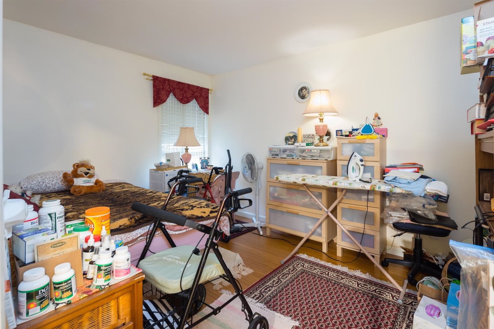 Listing Image 19