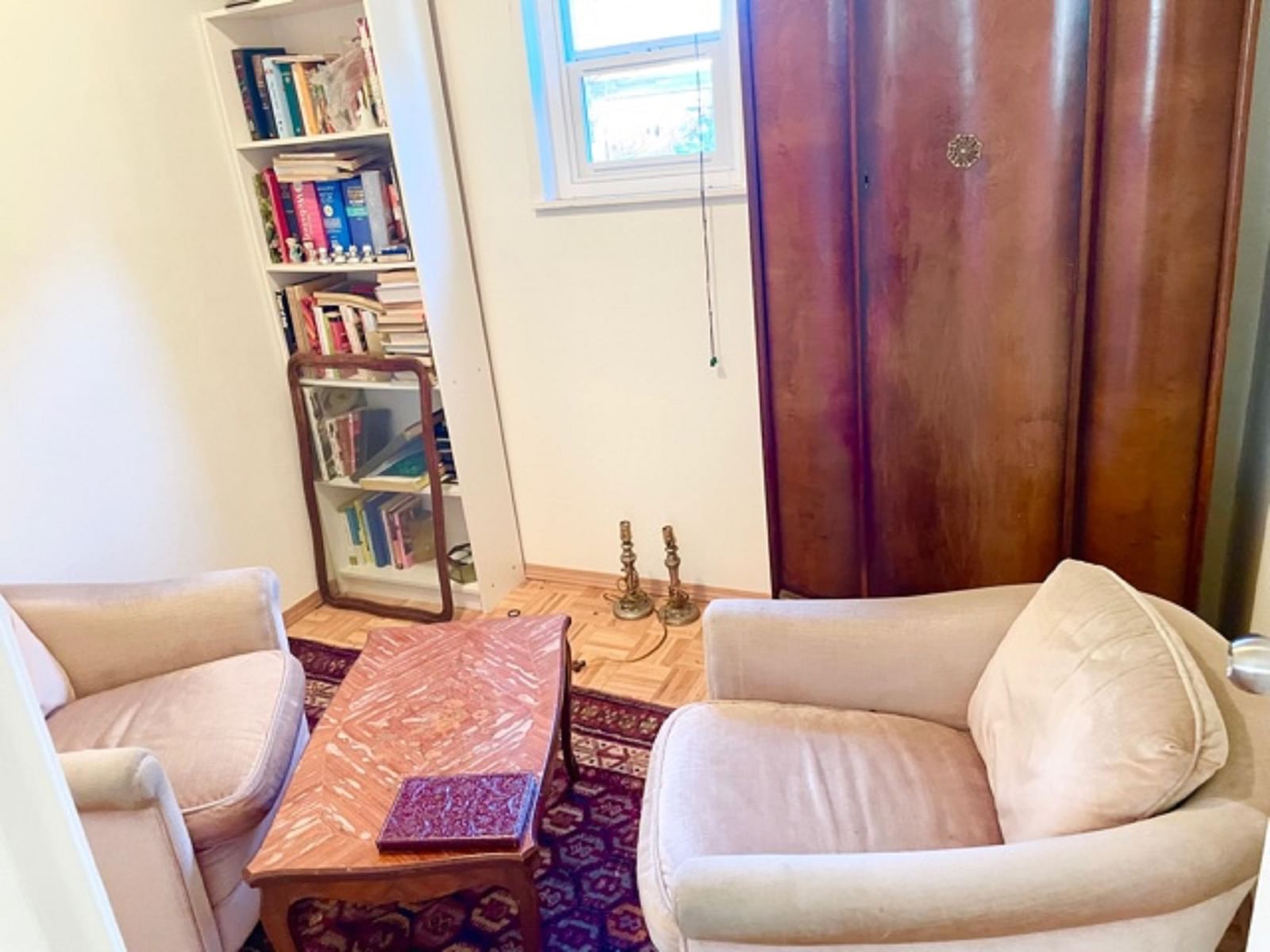 Listing Image 17