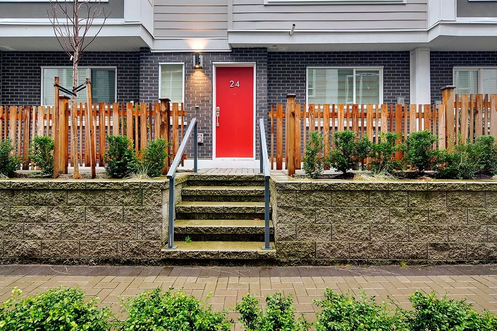 Listing Image 10