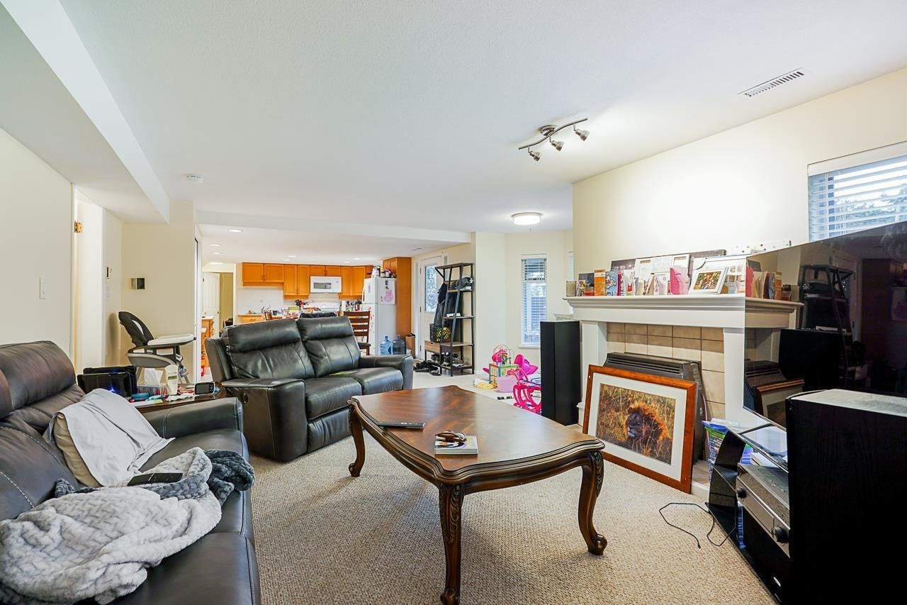 Listing Image 31