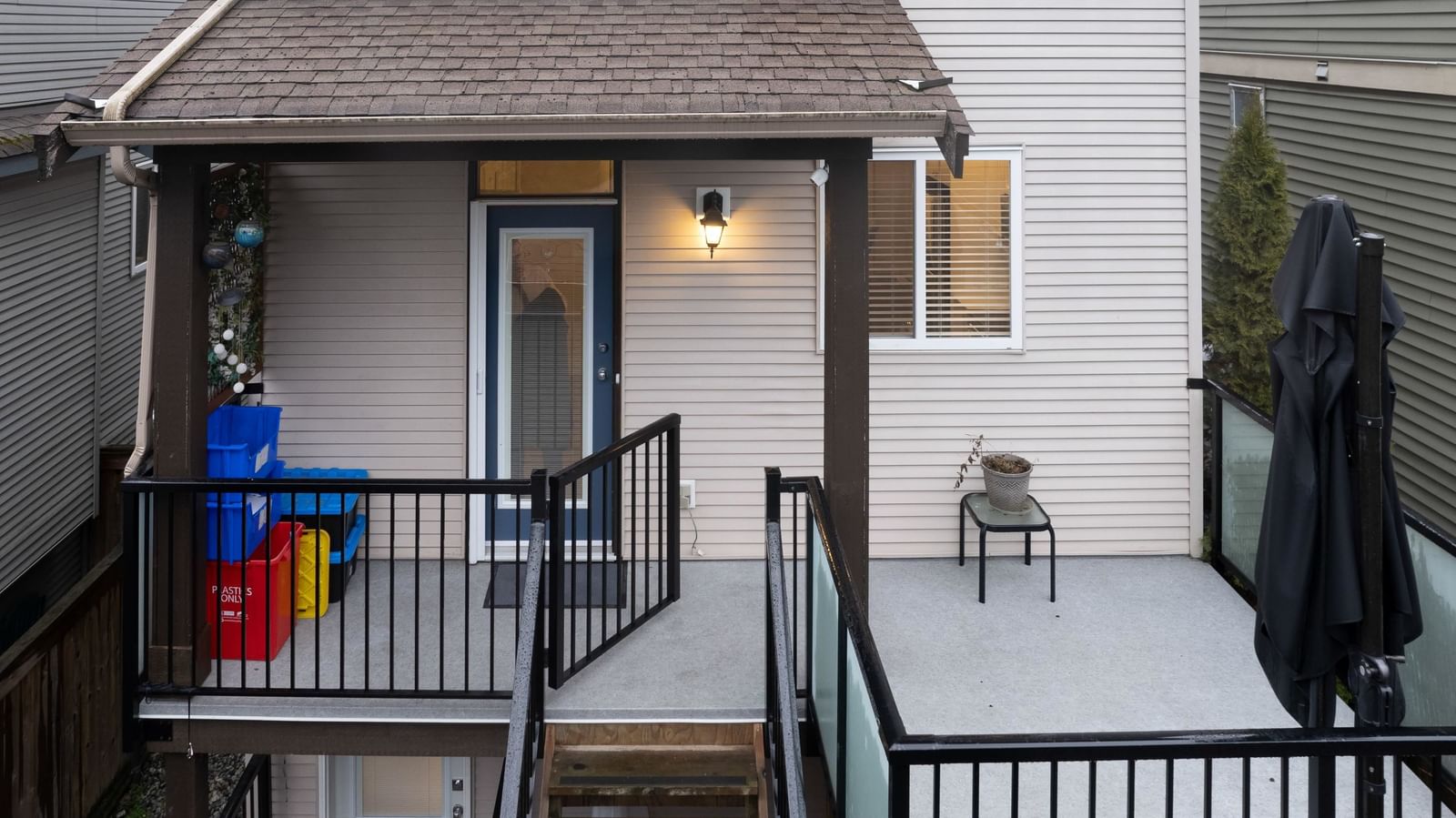 Listing Image 6