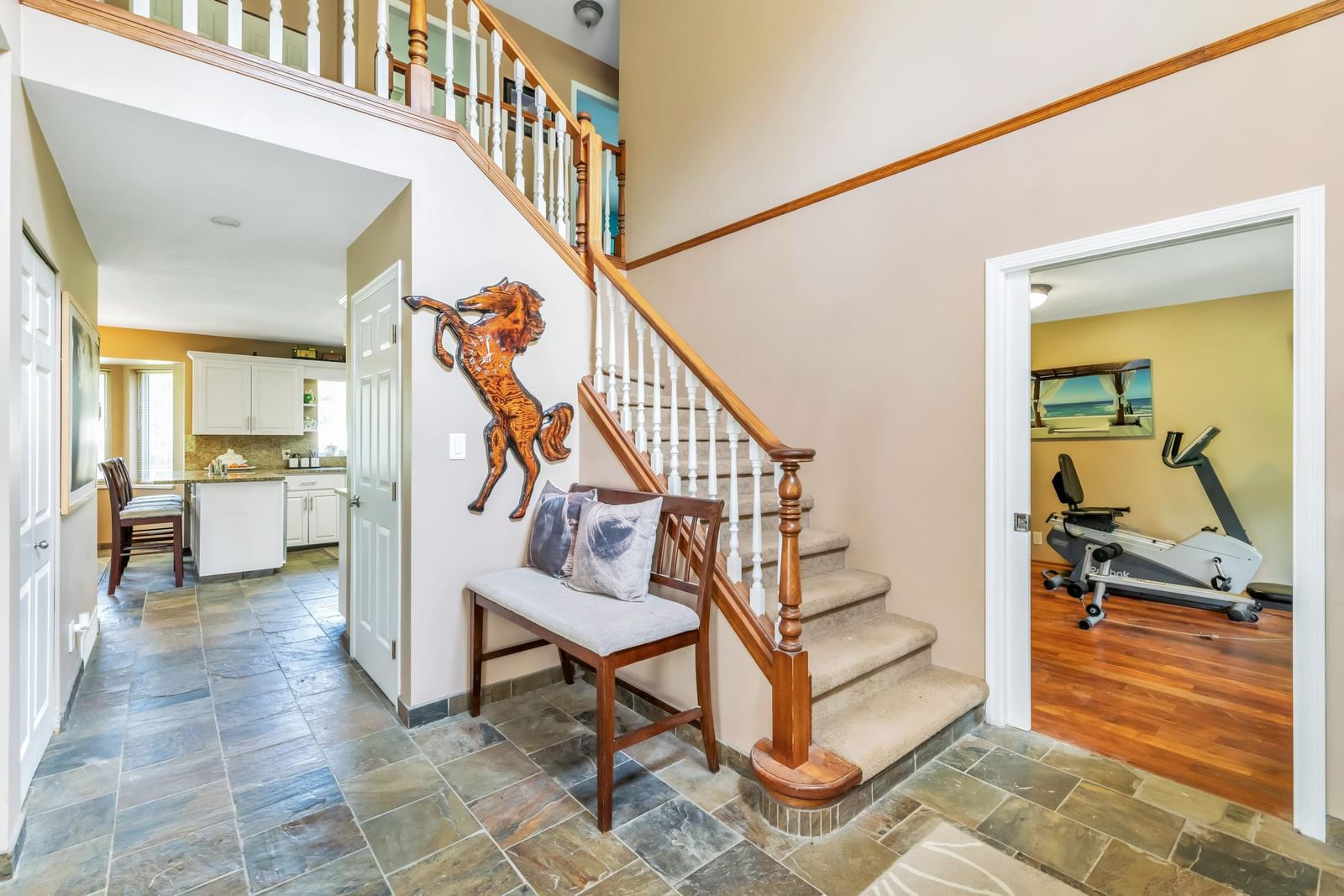 Listing Image 14