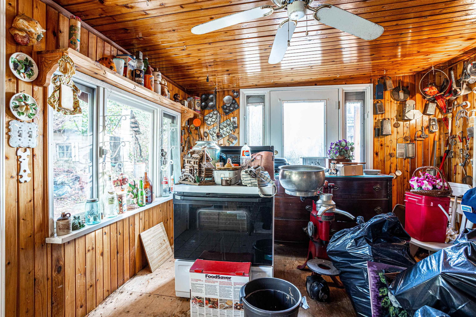 Listing Image 16