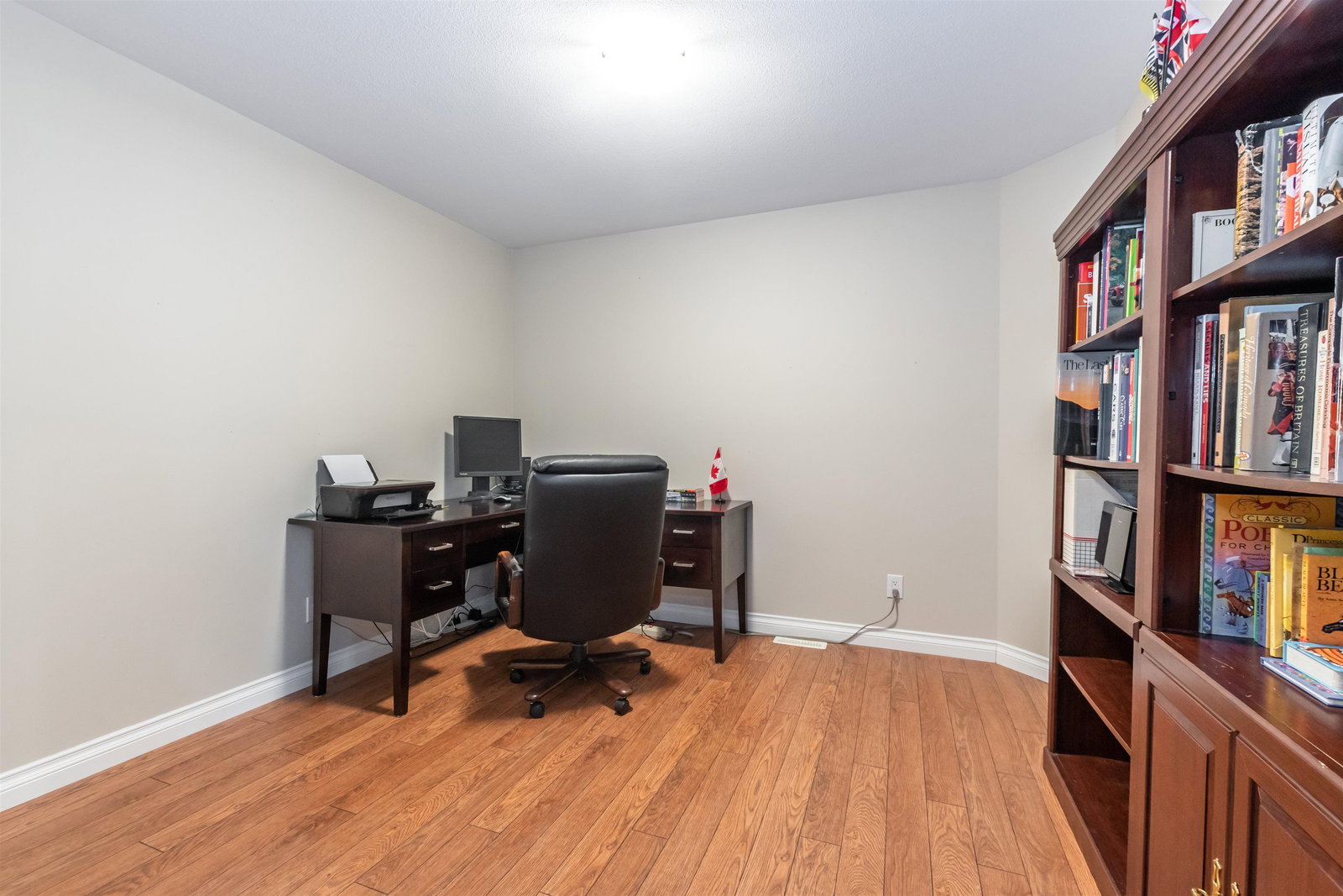 Listing Image 22