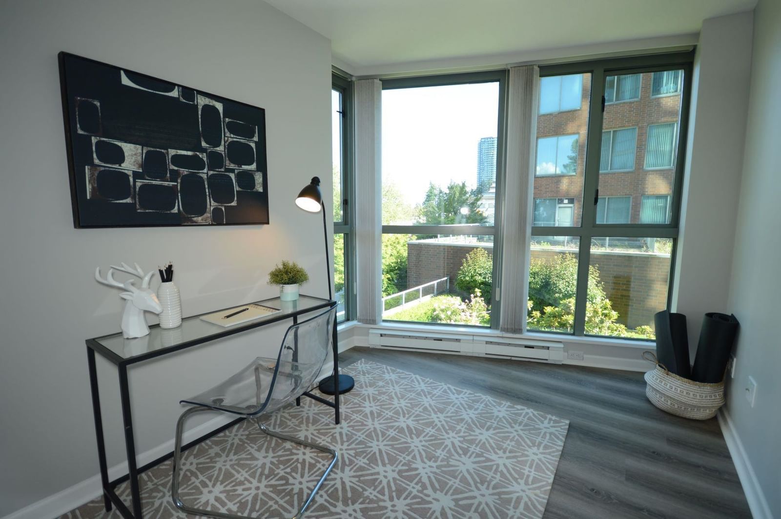 Listing Image 22