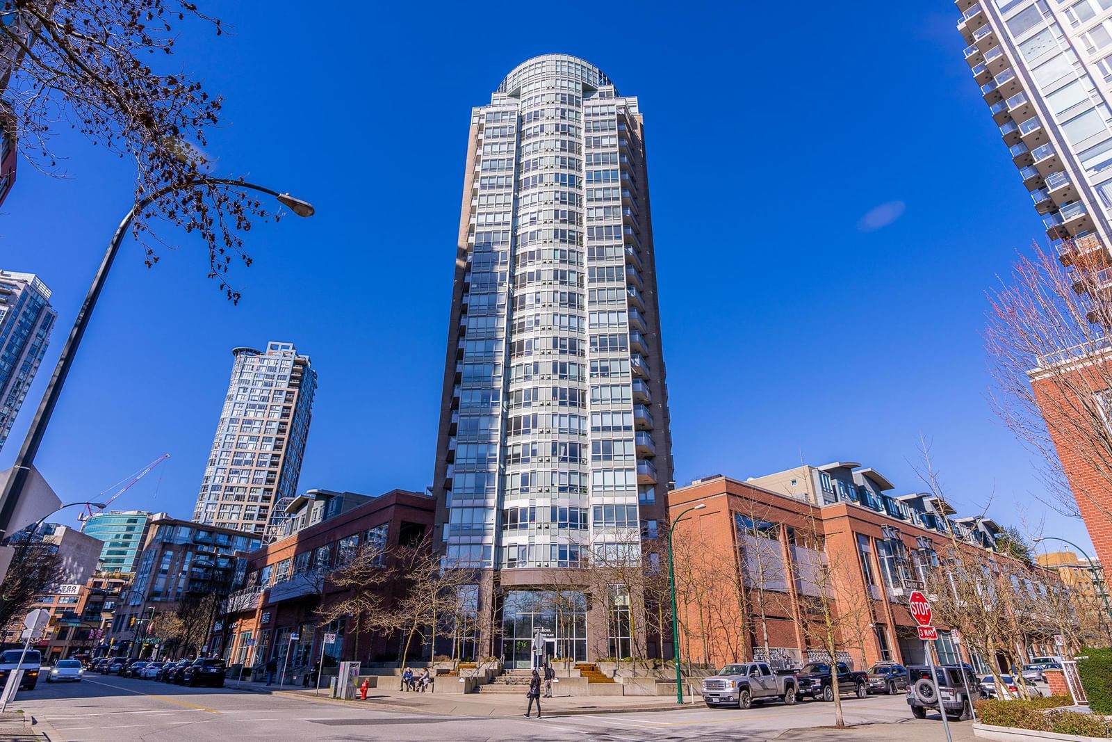 Listing Image 1