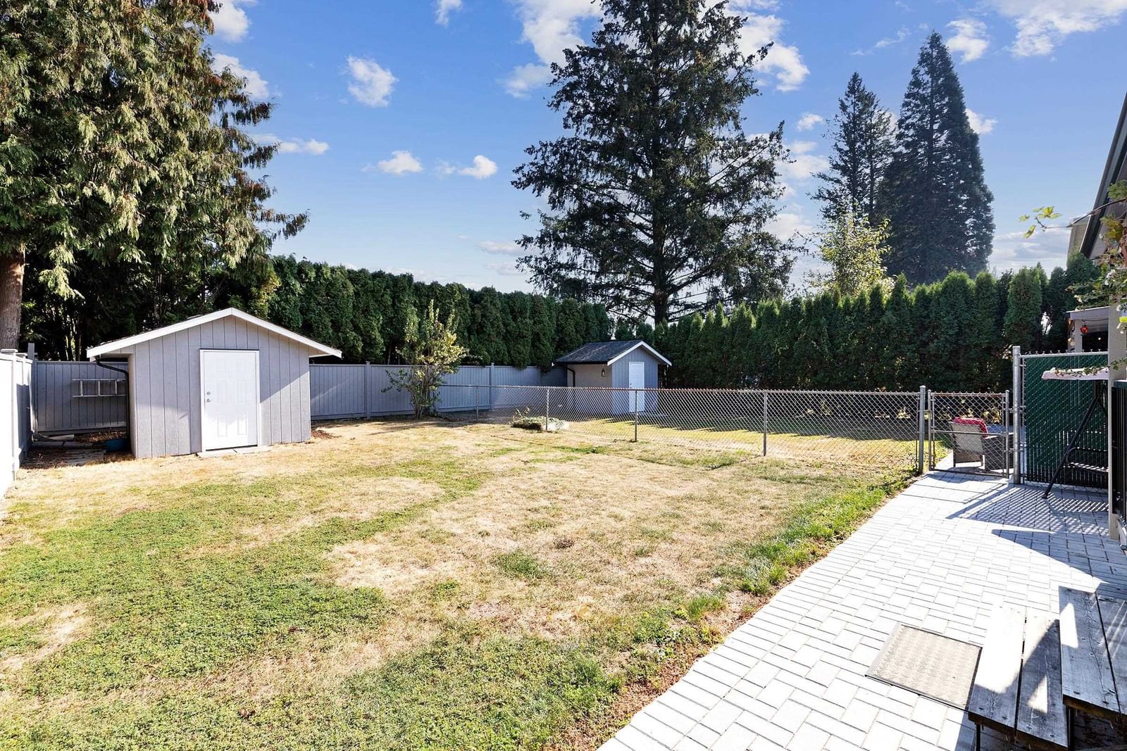 Listing Image 15