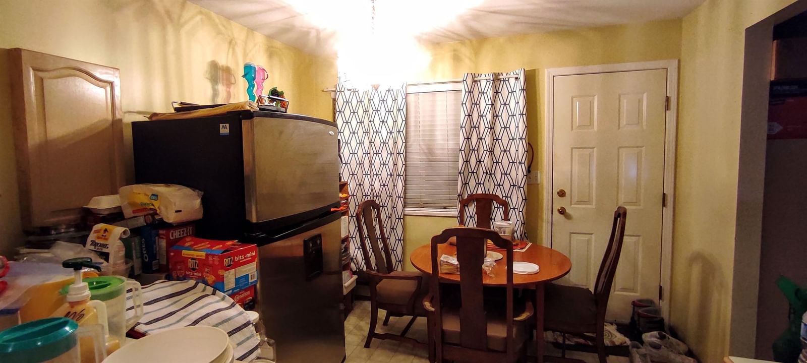 Listing Image 6