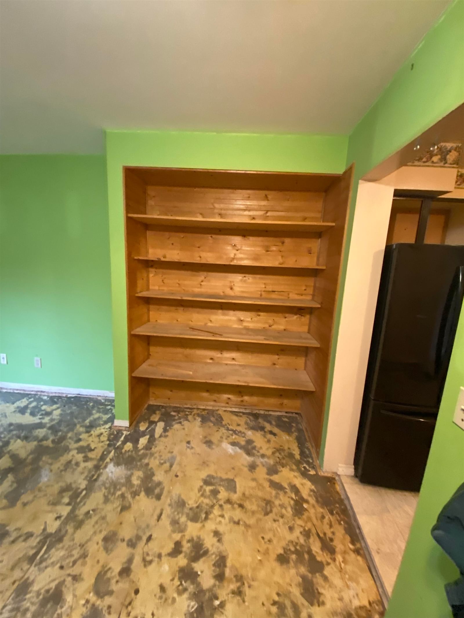 Listing Image 8