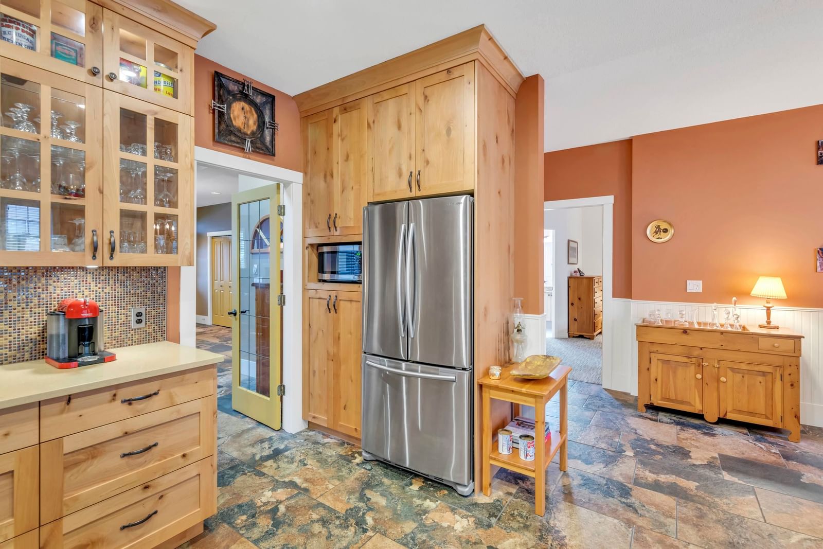 Listing Image 20
