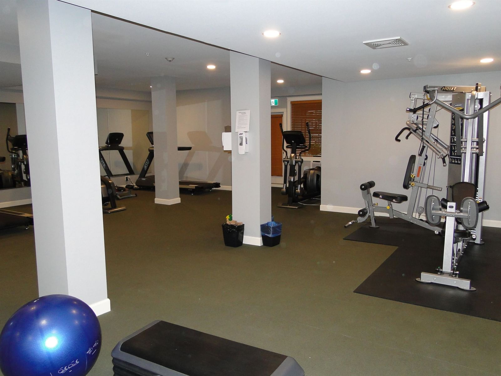 Listing Image 12