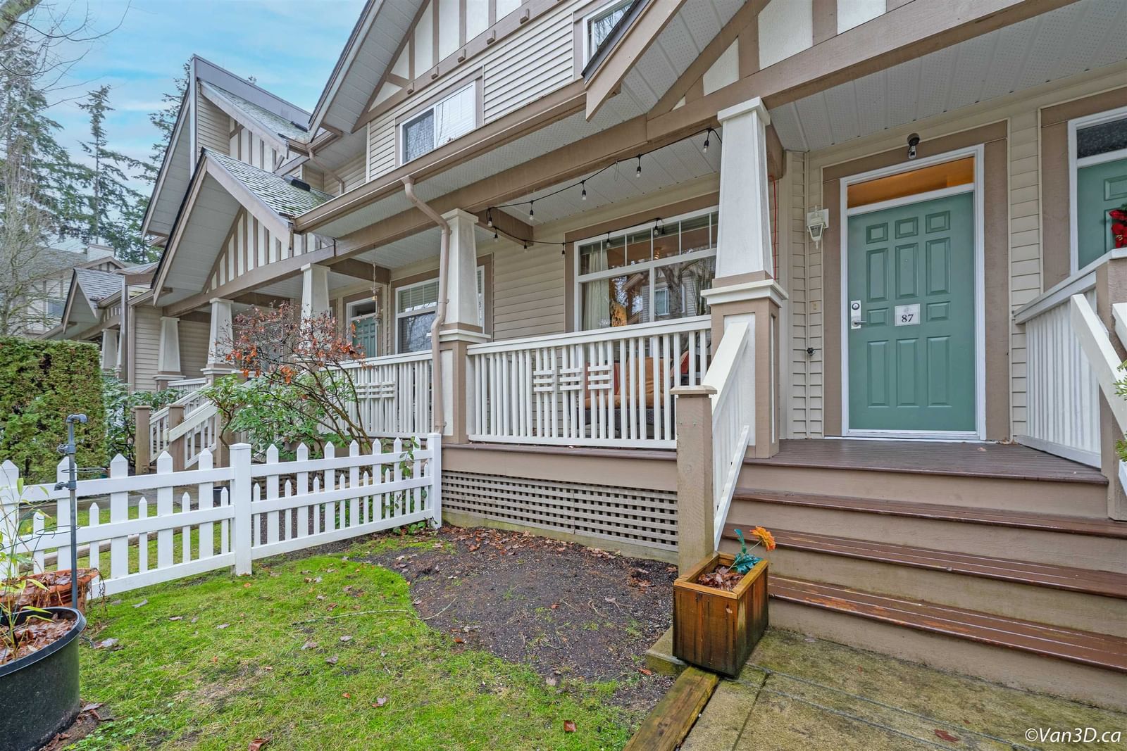 Listing Image 8
