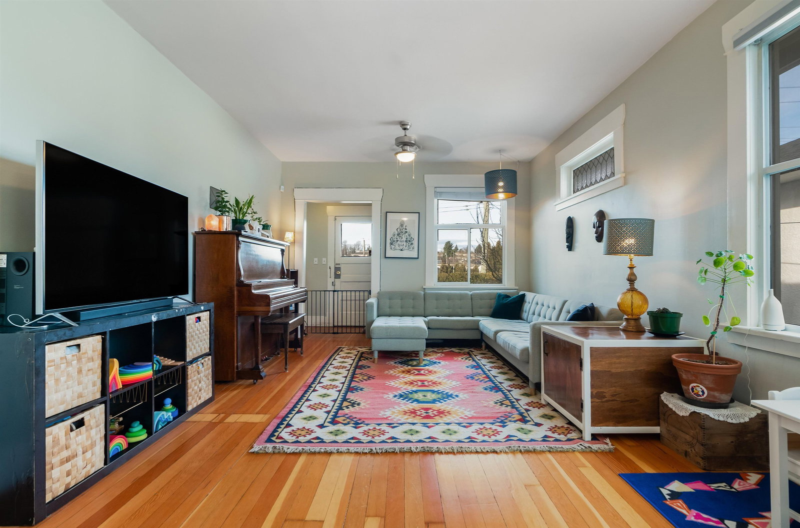 Listing Image 9