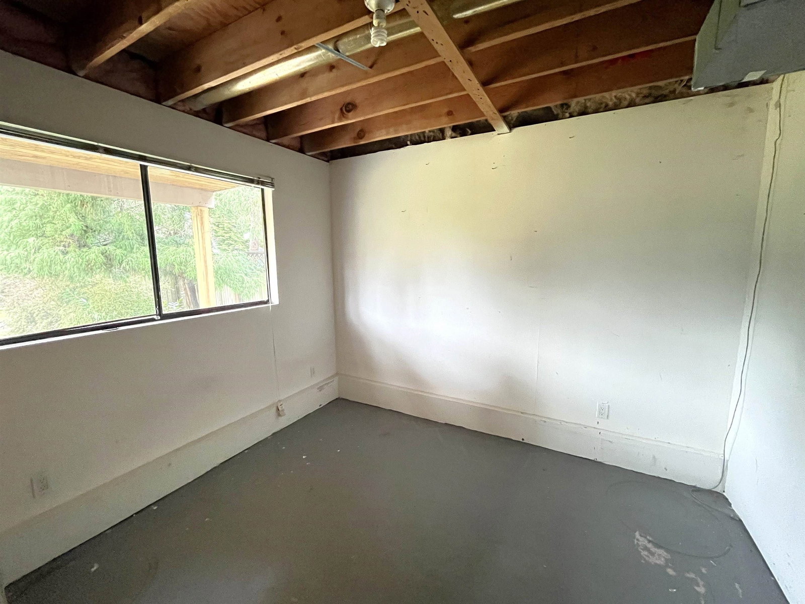 Listing Image 38