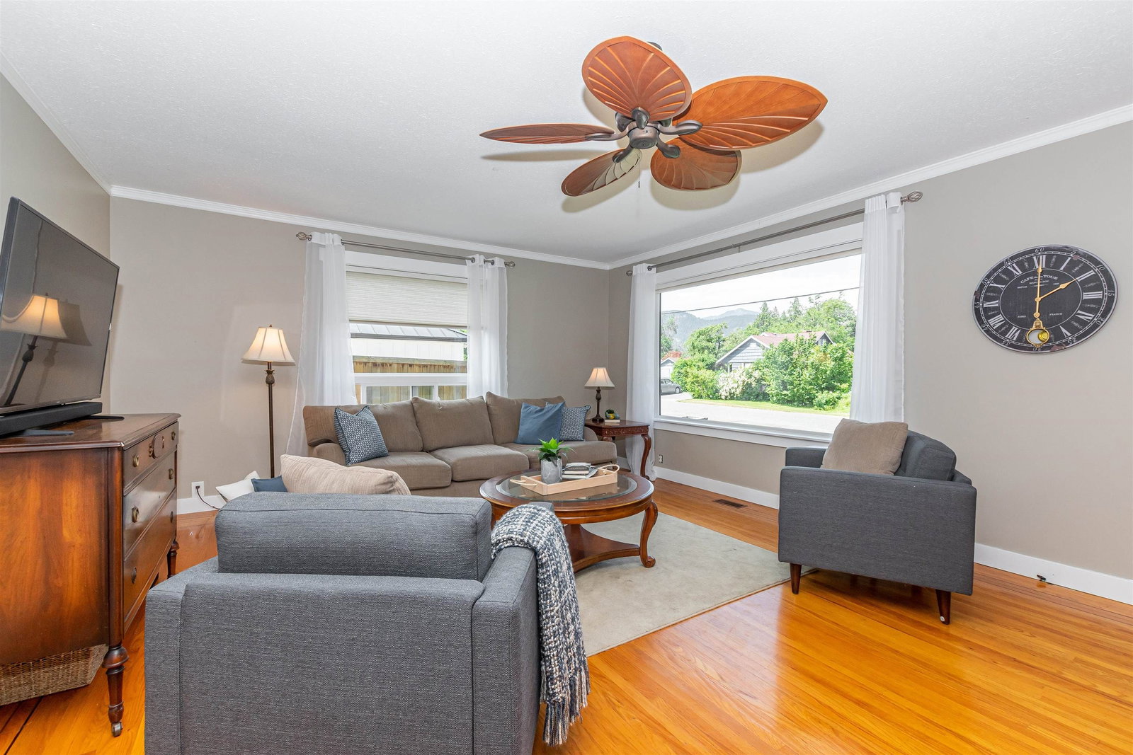 Listing Image 18