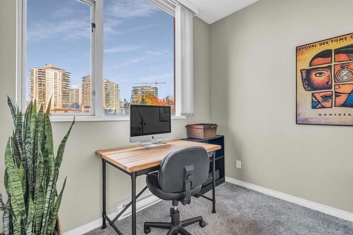 Listing Image 12