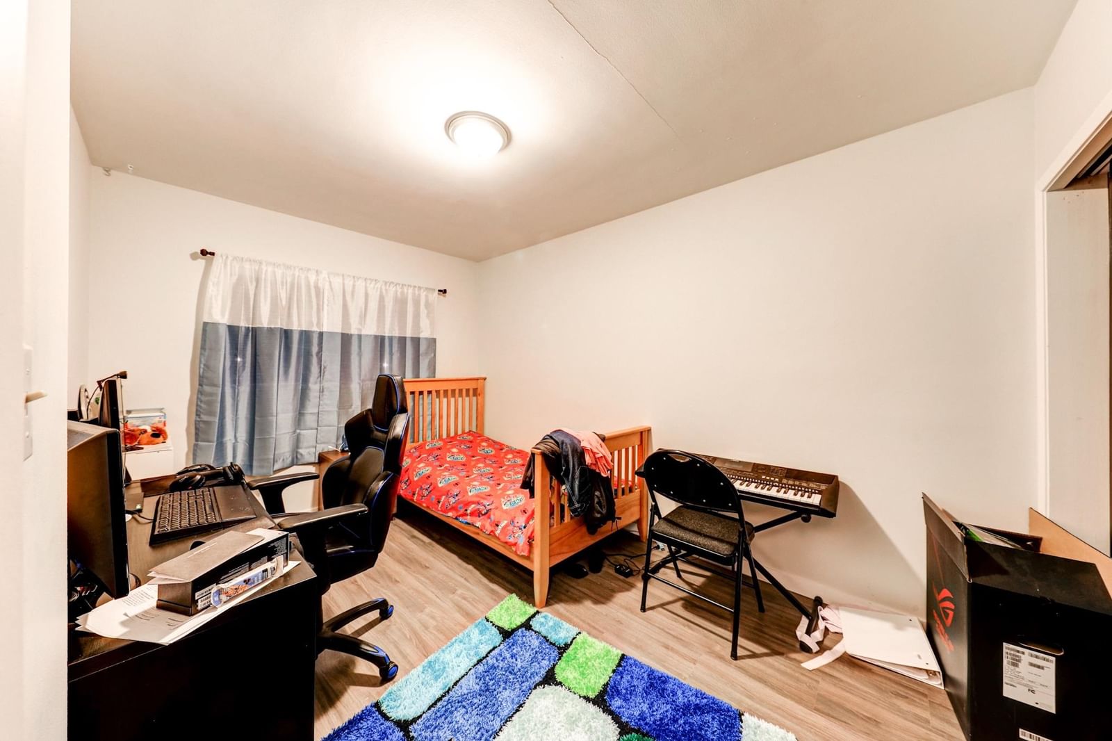 Listing Image 13