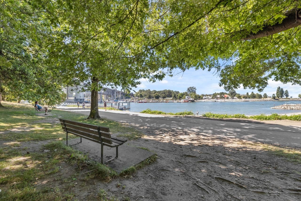 Listing Image 21