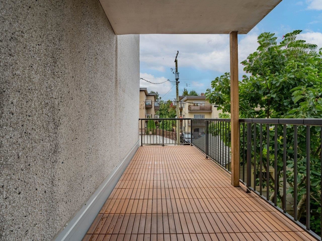 Listing Image 34