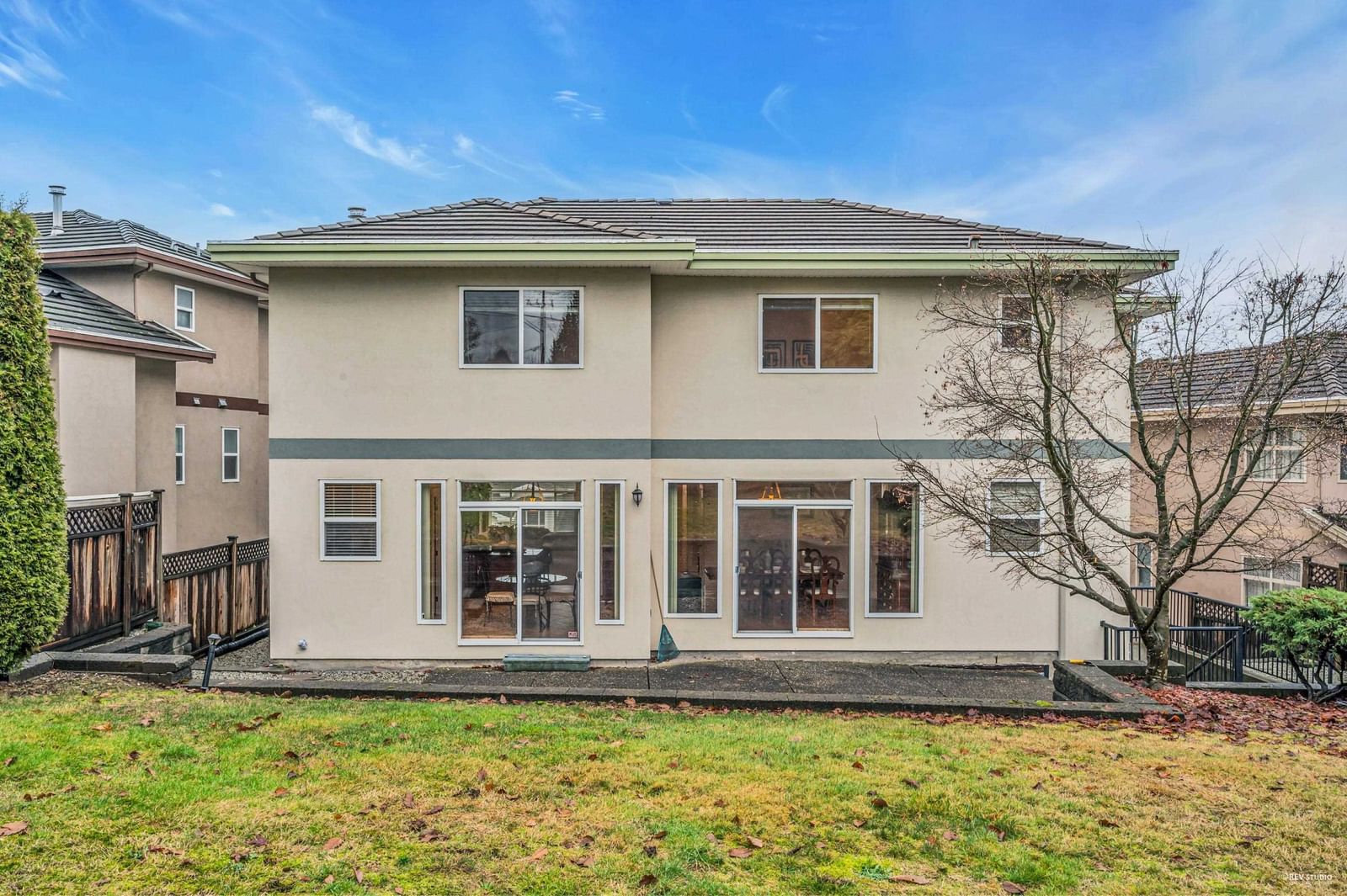 Listing Image 10
