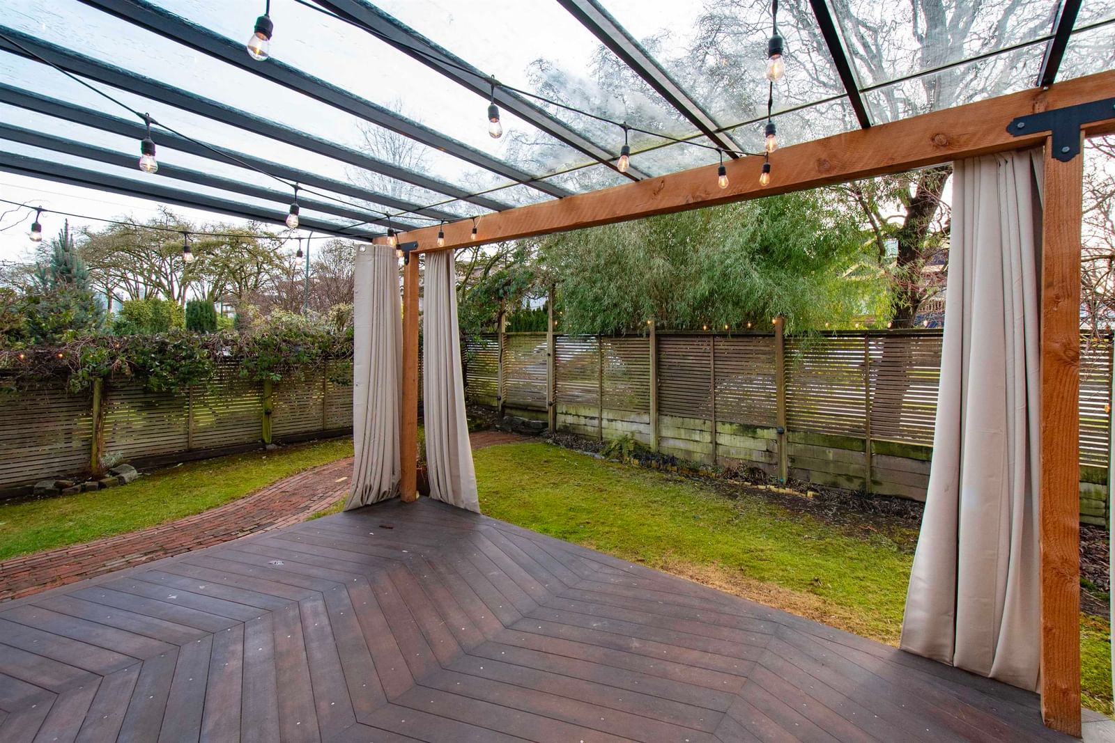 Listing Image 29