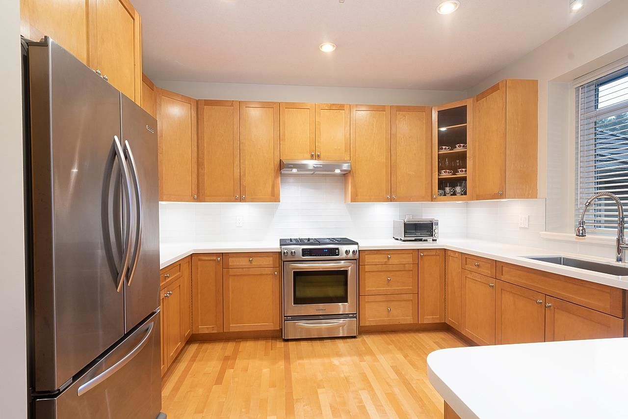Listing Image 13