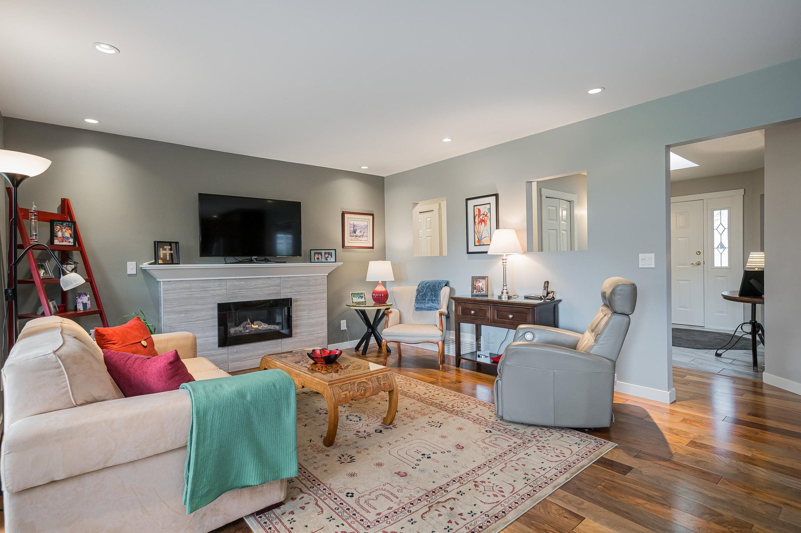 Listing Image 14