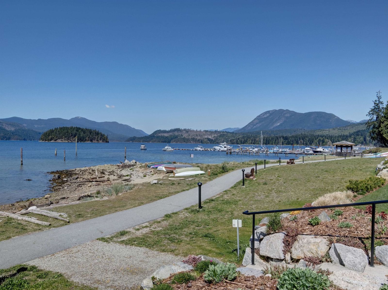 Listing Image 18