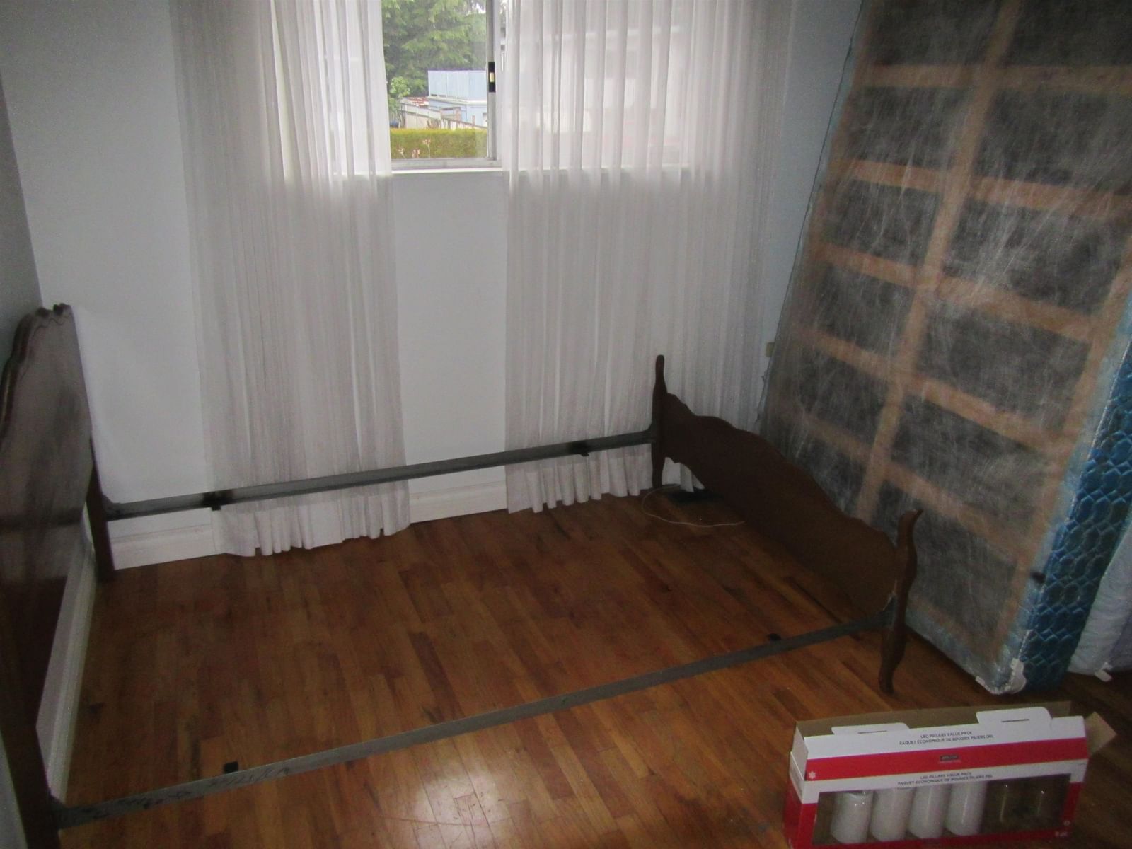 Listing Image 16