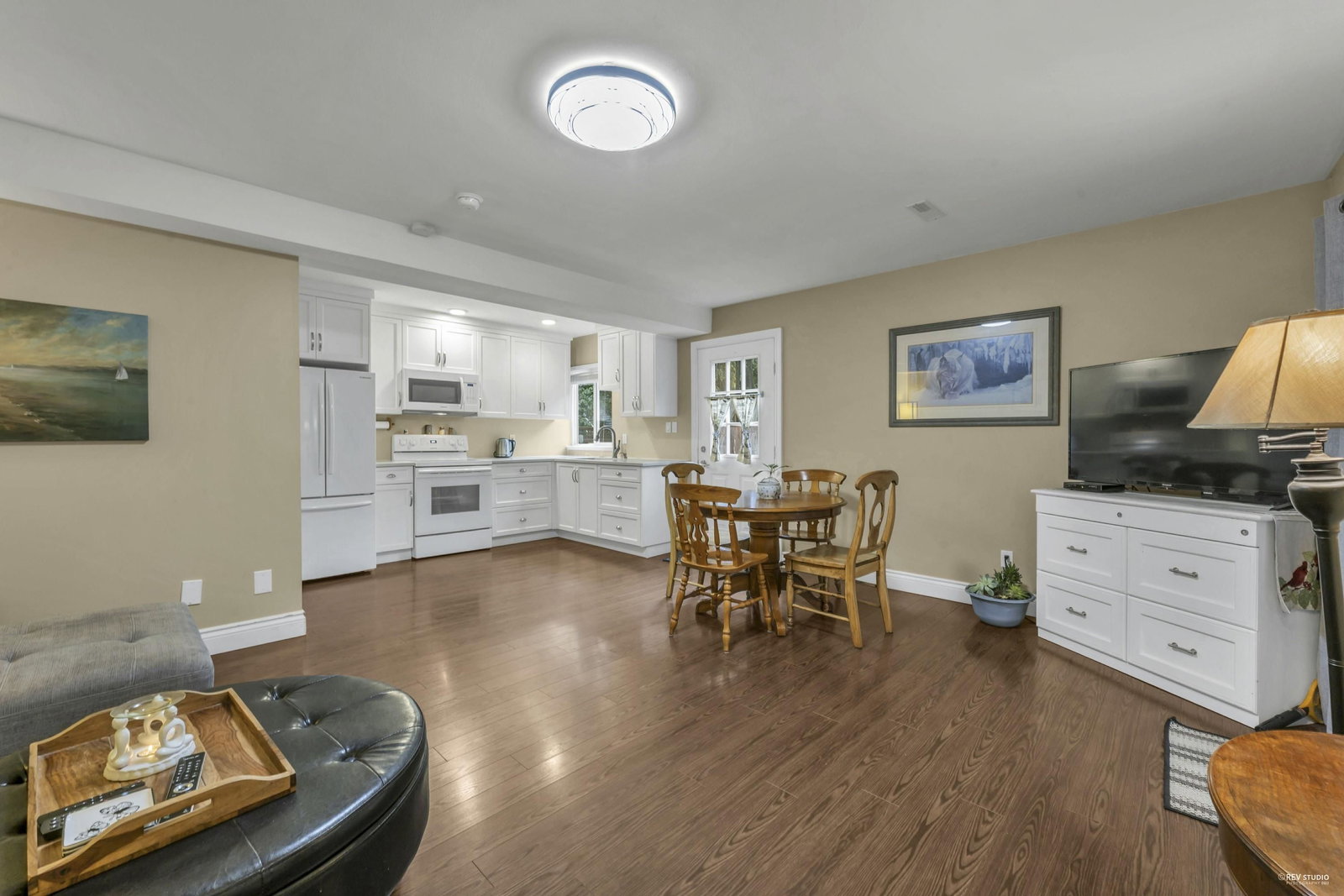 Listing Image 14