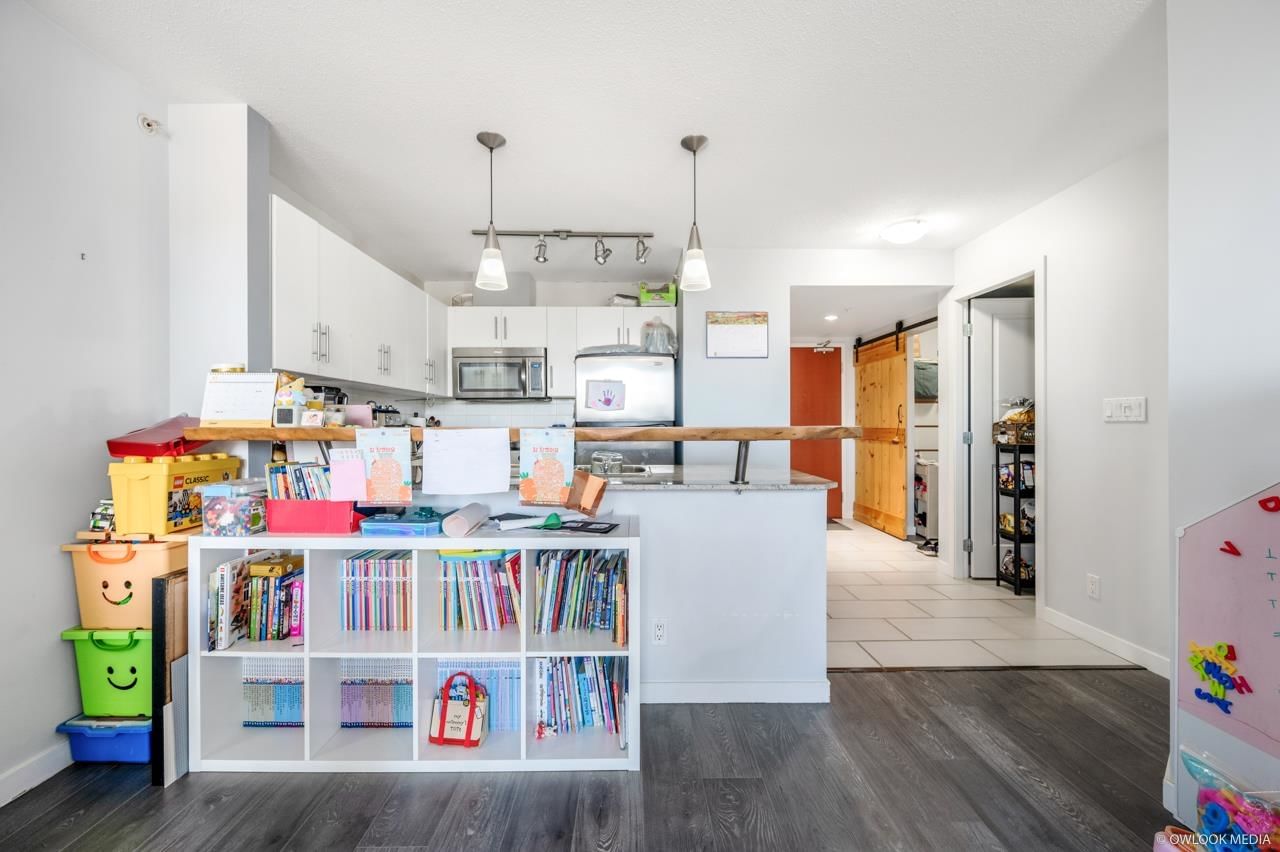 Listing Image 15