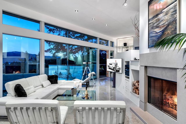 5517 Ocean Place