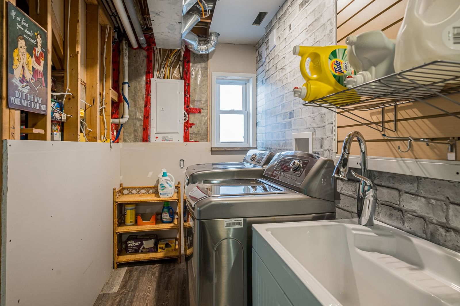 Listing Image 26
