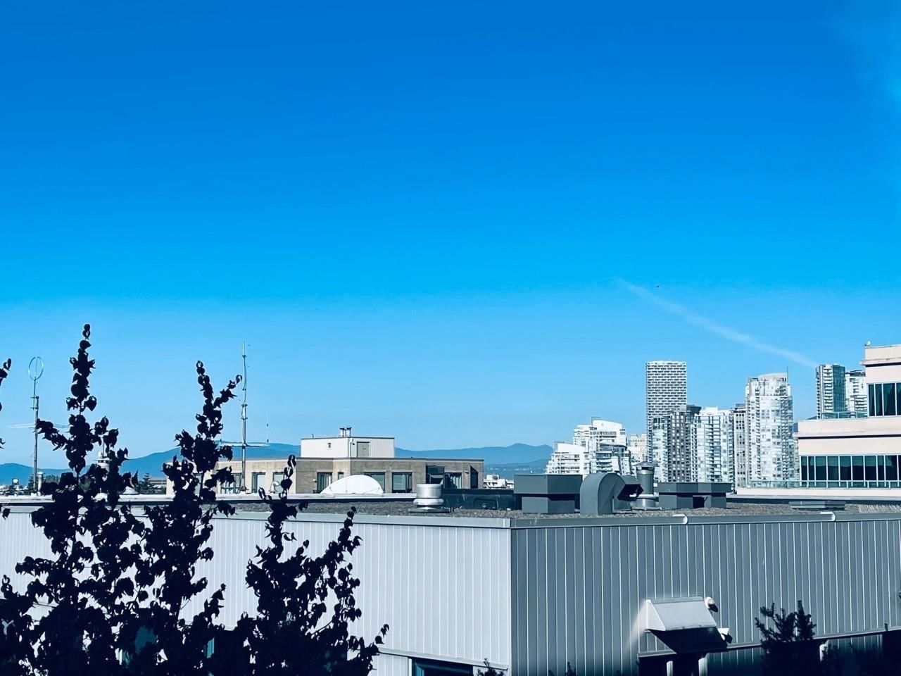 Listing Image 17