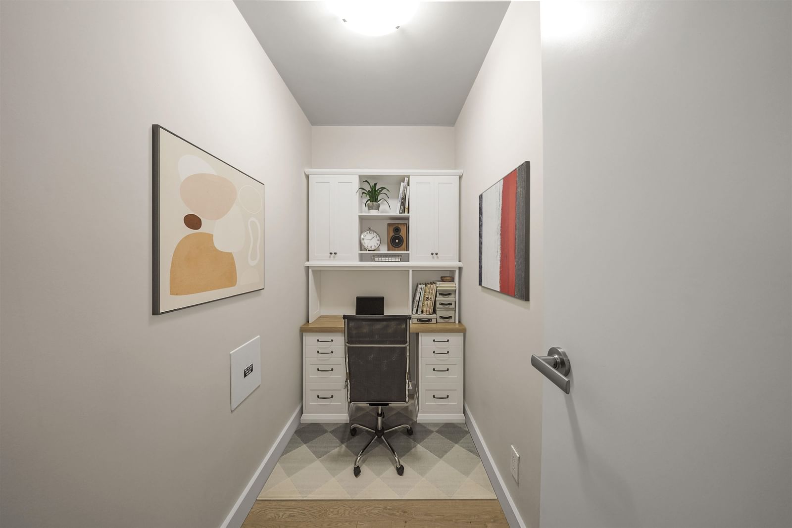 Listing Image 6