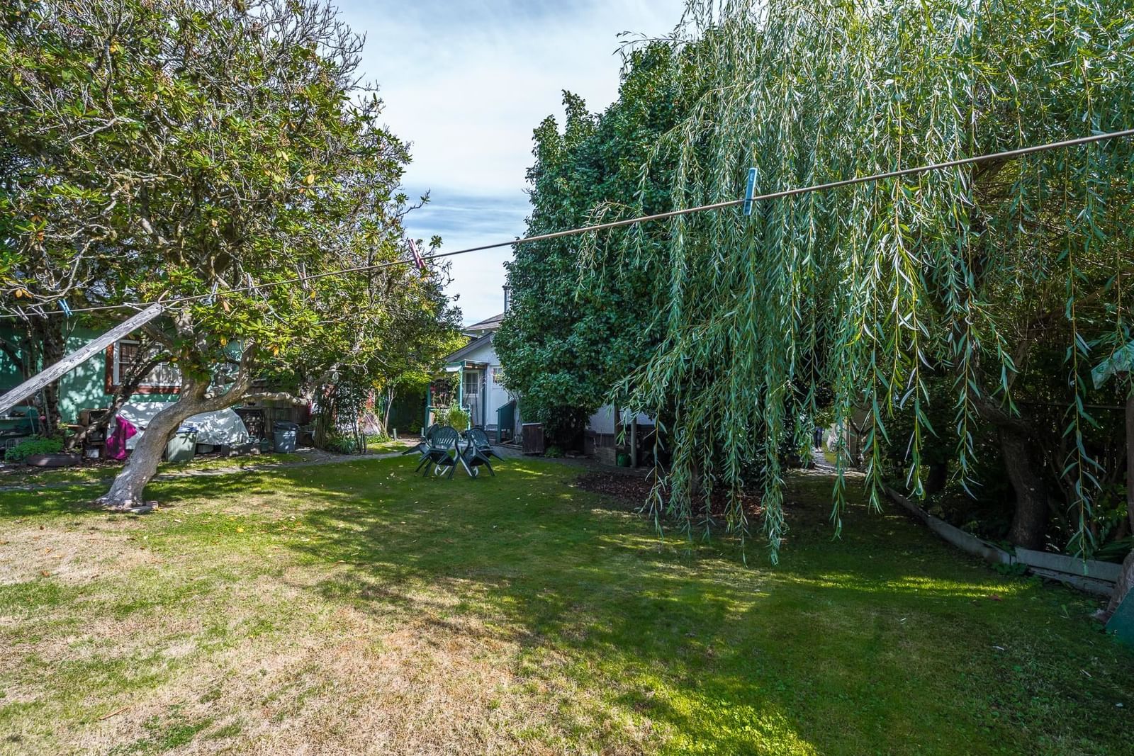 Listing Image 13
