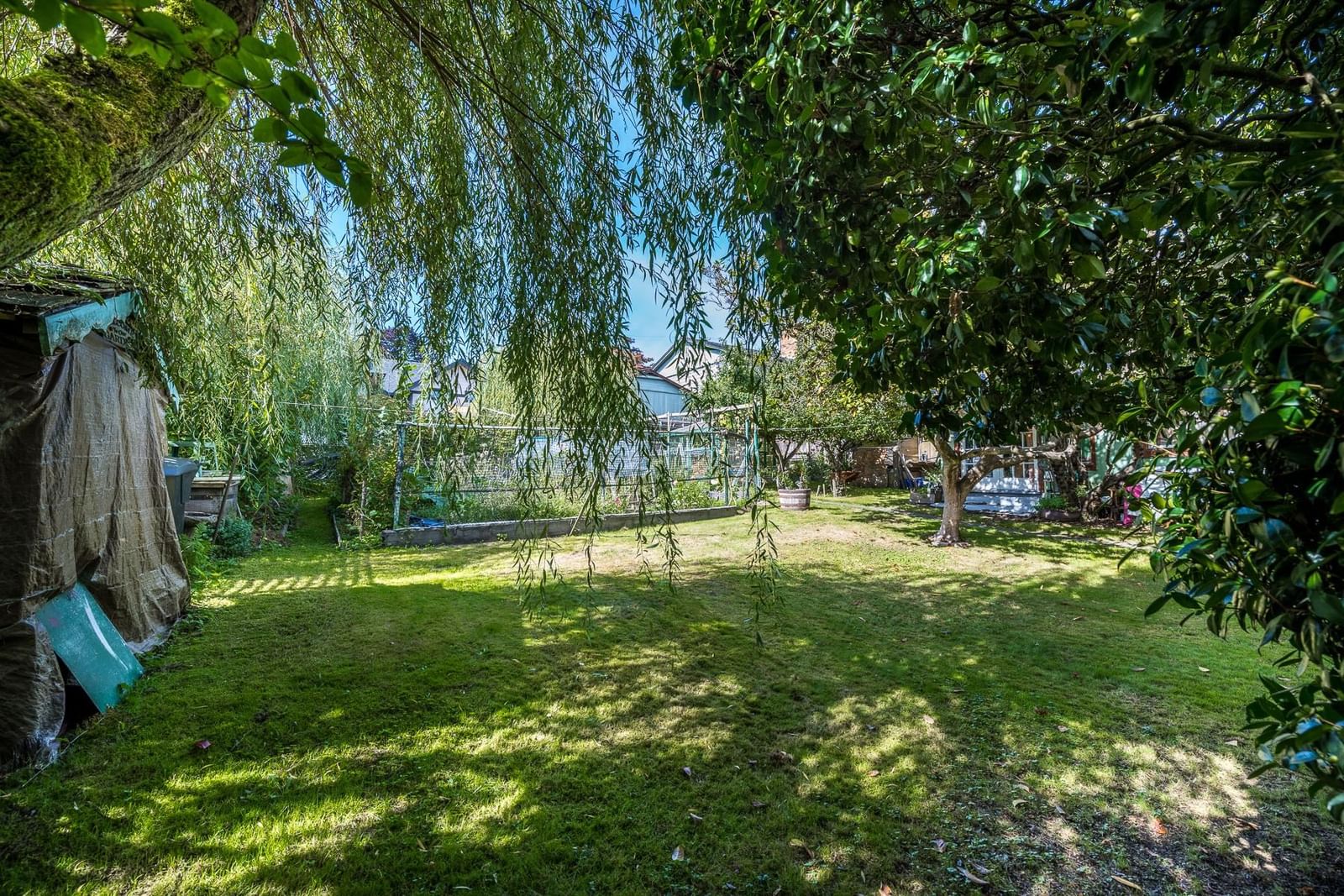 Listing Image 16
