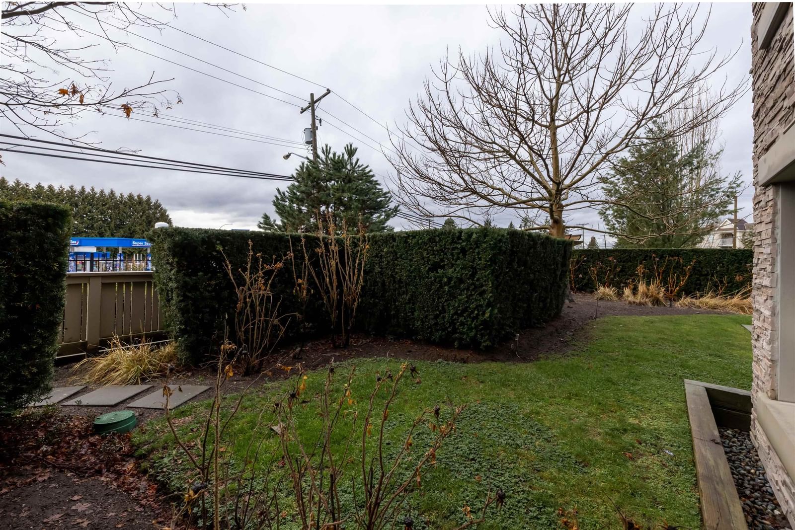 Listing Image 27