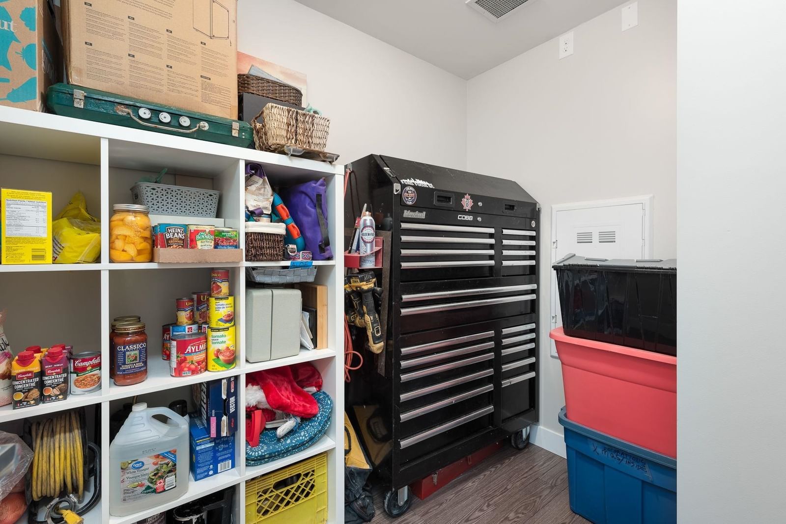 Listing Image 9