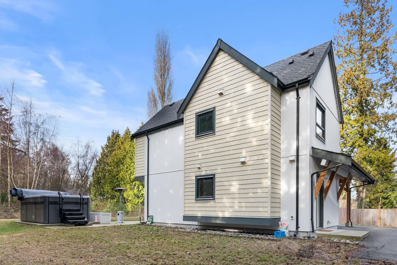 Listing Image 22