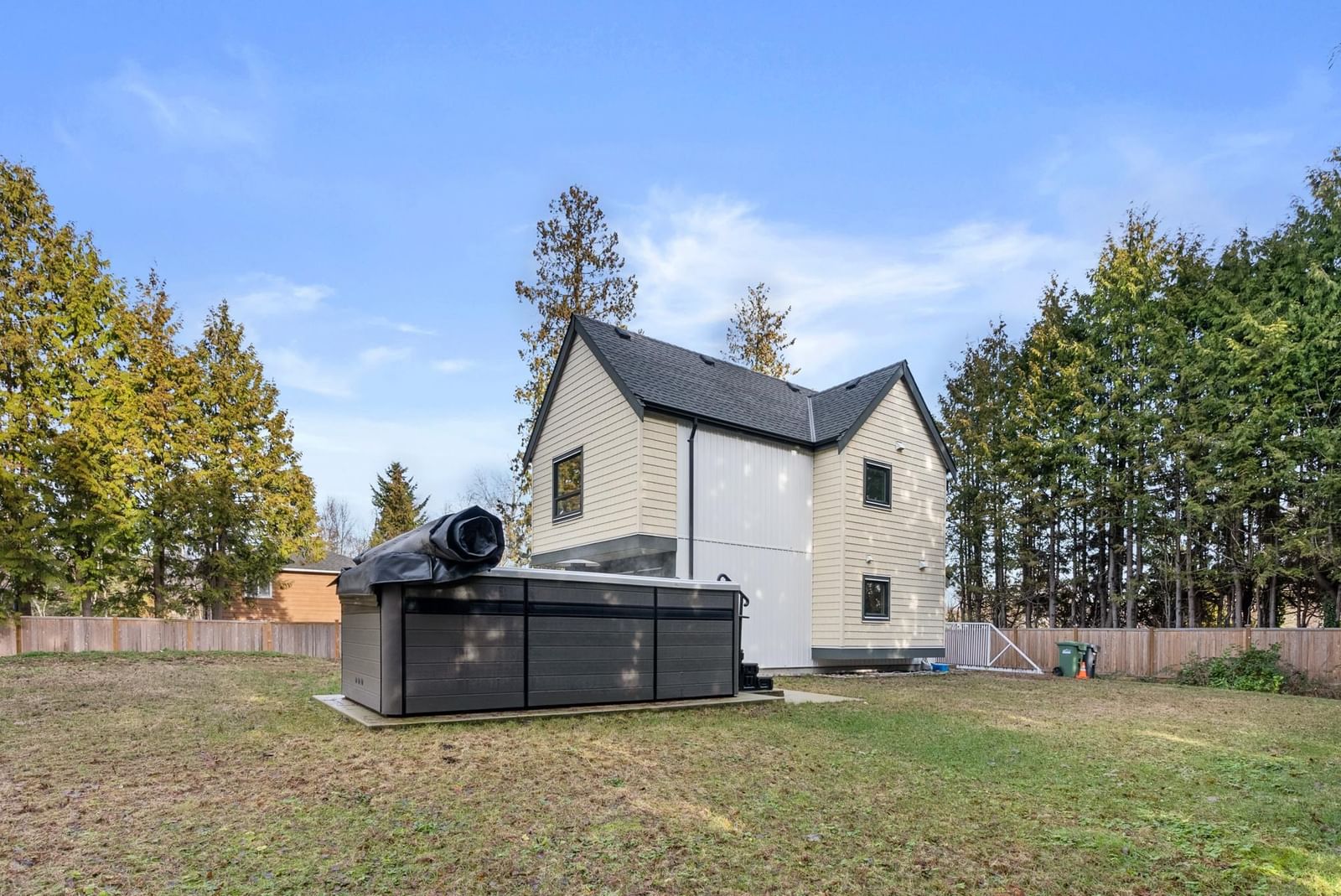 Listing Image 23